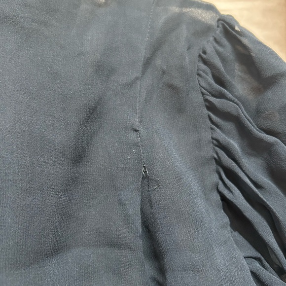 Jenni Kayne 100% Silk Blouse - Picture 9 of 10